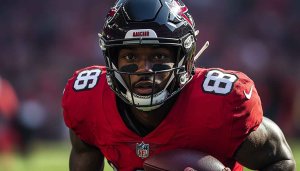 NFL Football Wallpaper: Drake London Atlanta Falcons 4K Wallpaper