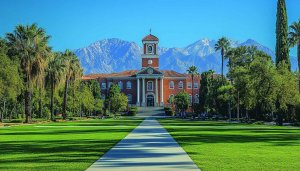 University of Redlands 4K Mobile Wallpaper with Mountain Views